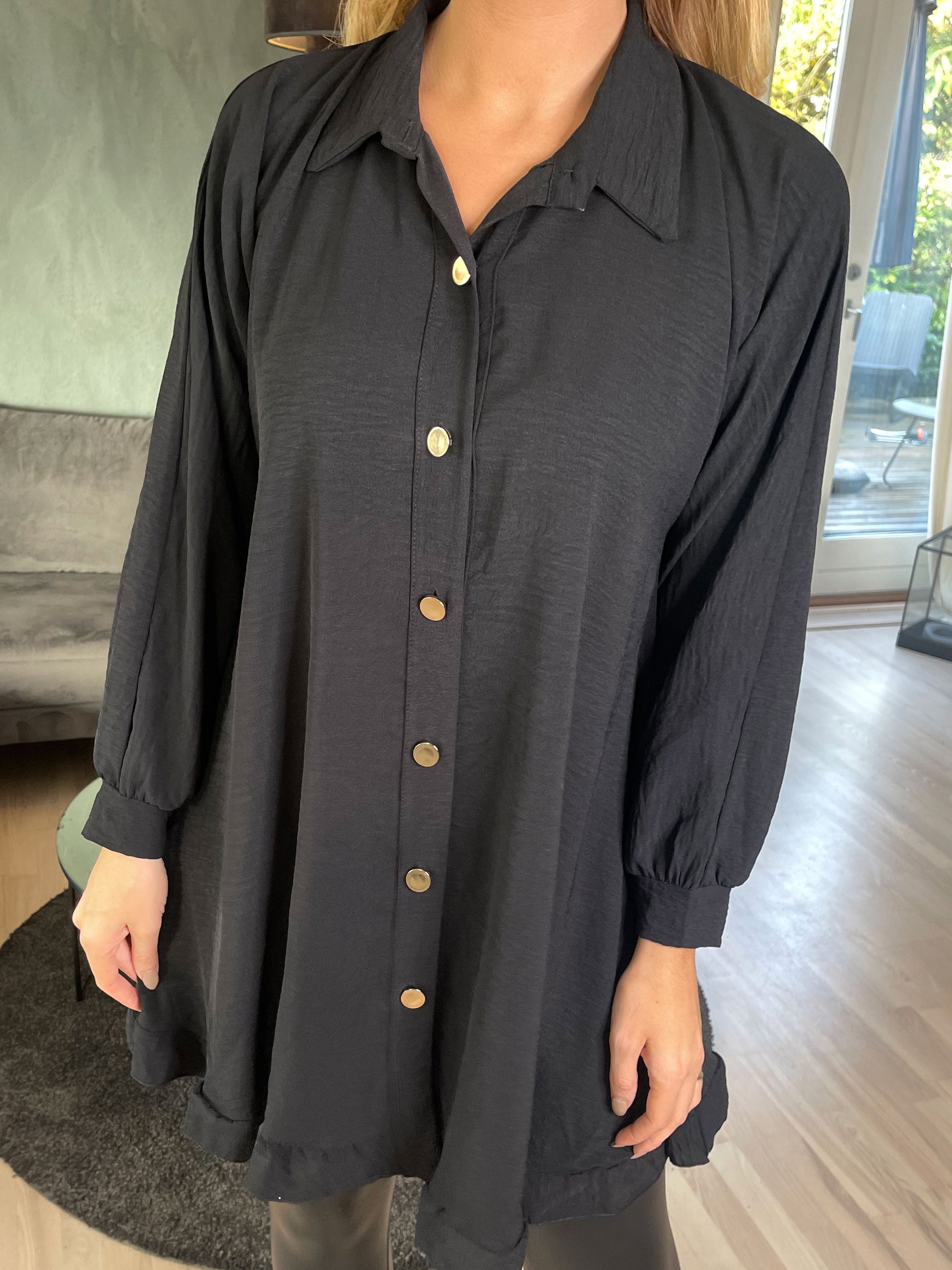 Nilsa - Sød skjorte kjole med lille flæse